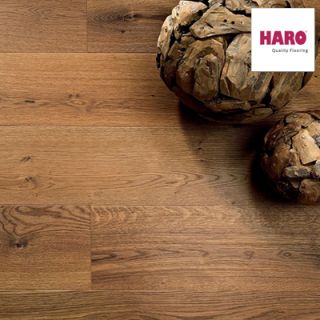 547519 Haro Parquet - Planche large à l'ancienne série 4000 - Chêne fumé sauvage brossé 4V verni Naturadur