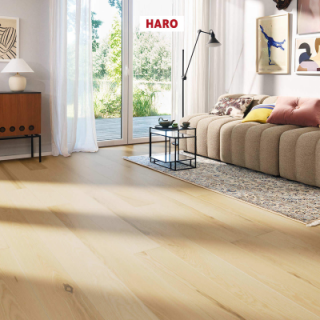 547608 Haro Parquet - Planche large à l'ancienne série 4000 - Frêne invisible universal brossé 4V verni naturadur